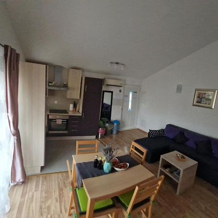 Apartman Relax Apartman Marina Kültér fotó