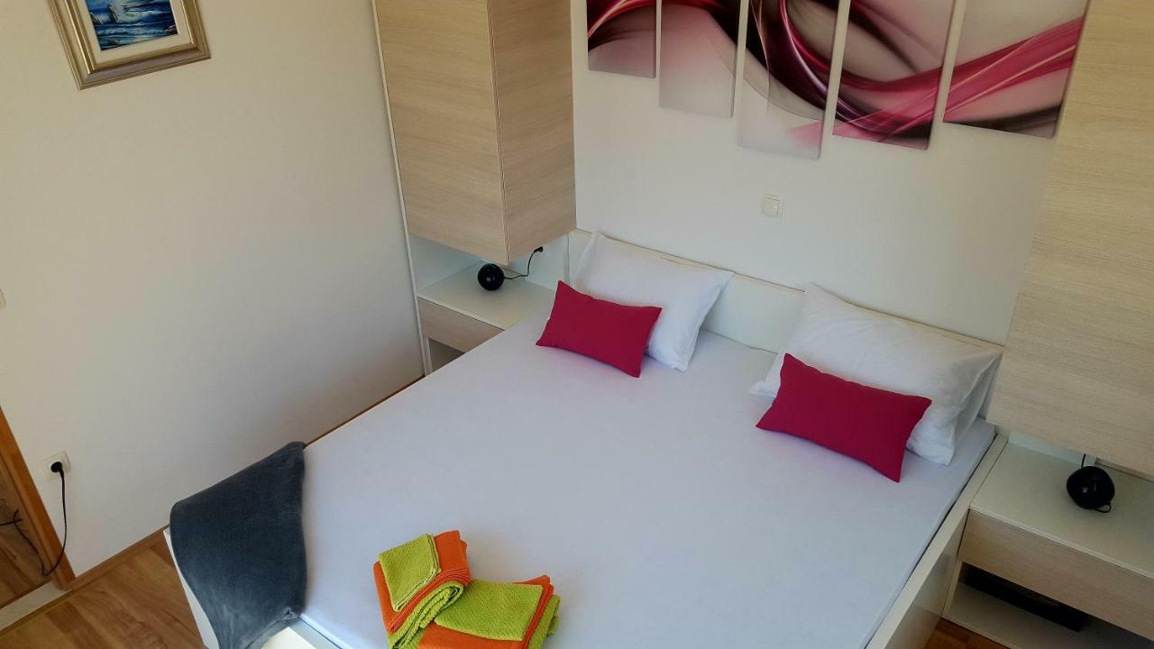 Apartman Relax Apartman Marina Kültér fotó
