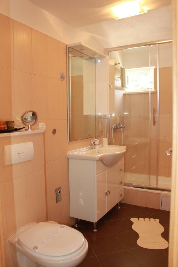 Apartman Relax Apartman Marina Kültér fotó