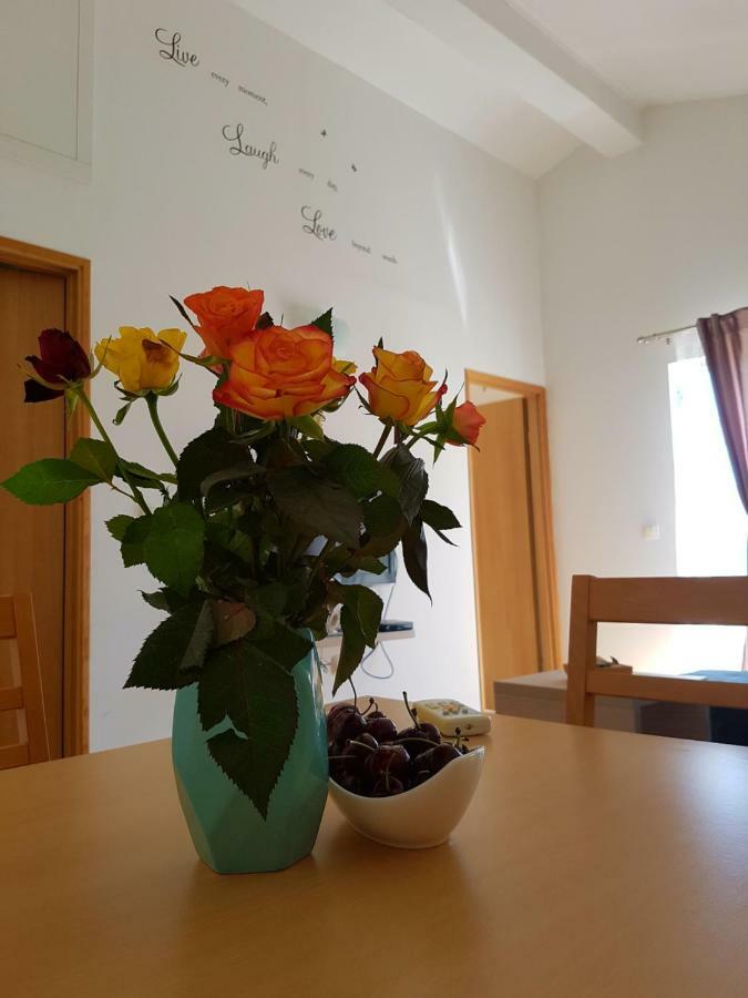 Apartman Relax Apartman Marina Kültér fotó