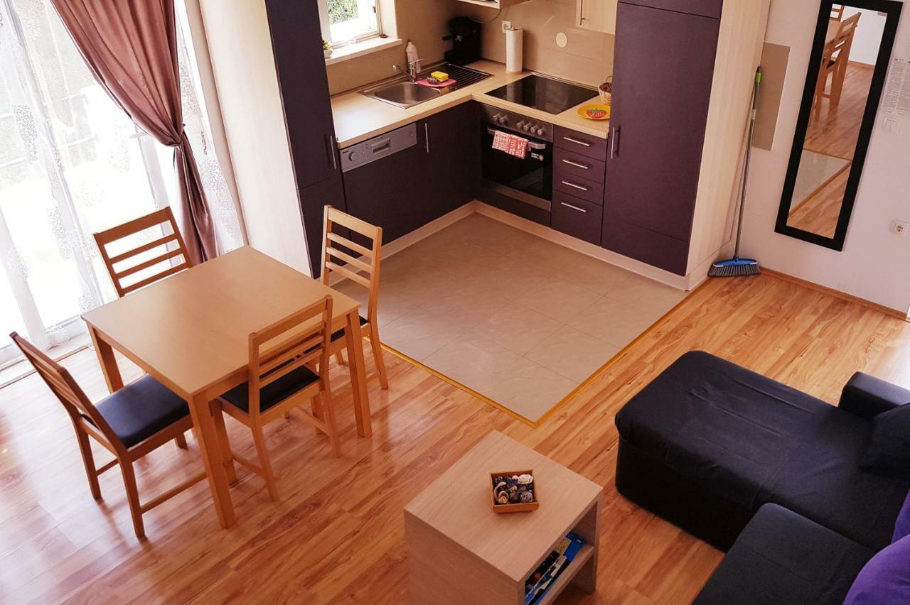 Apartman Relax Apartman Marina Kültér fotó